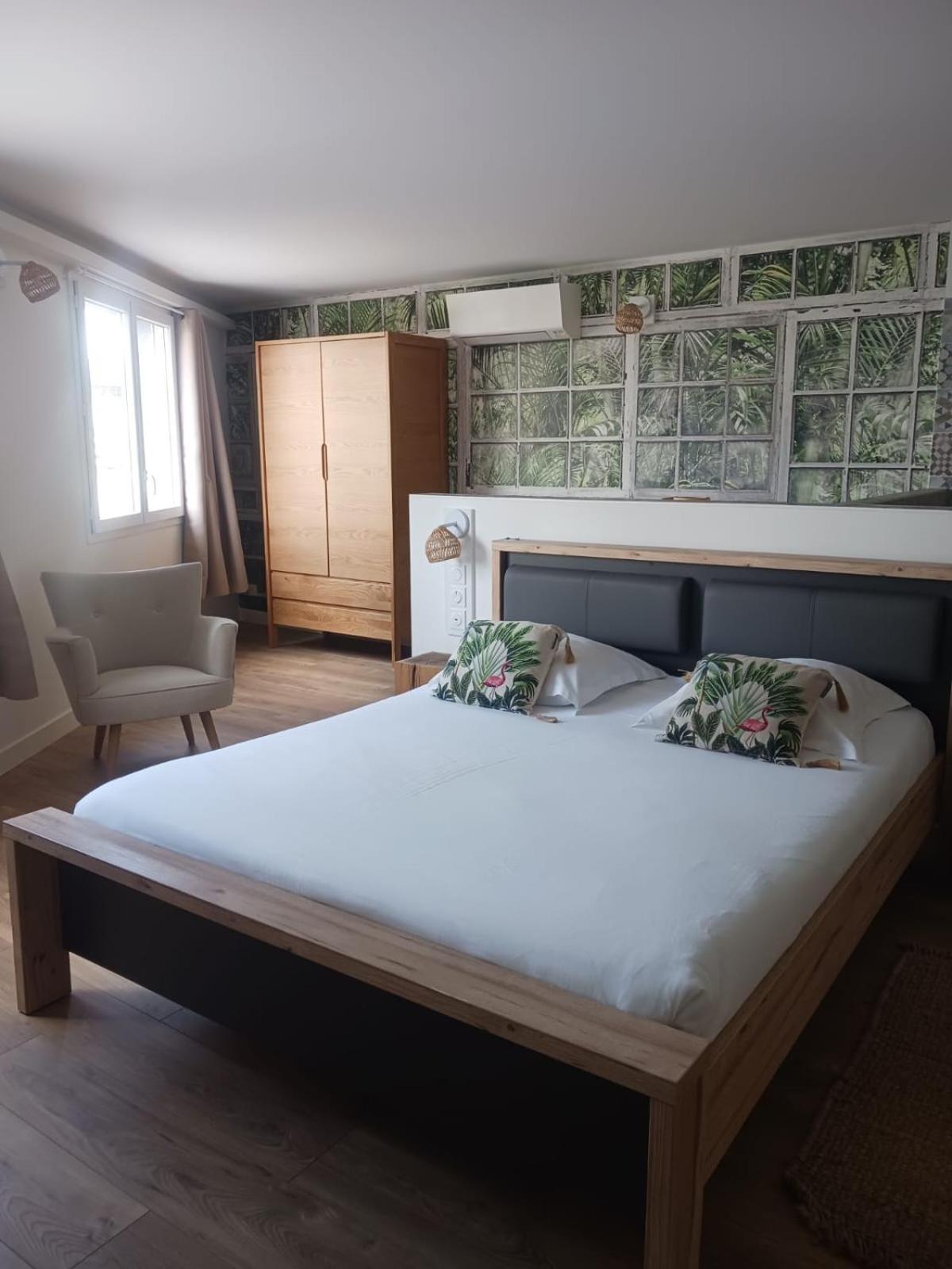 Cotinga Hotel Villars-les-Dombes Exterior photo